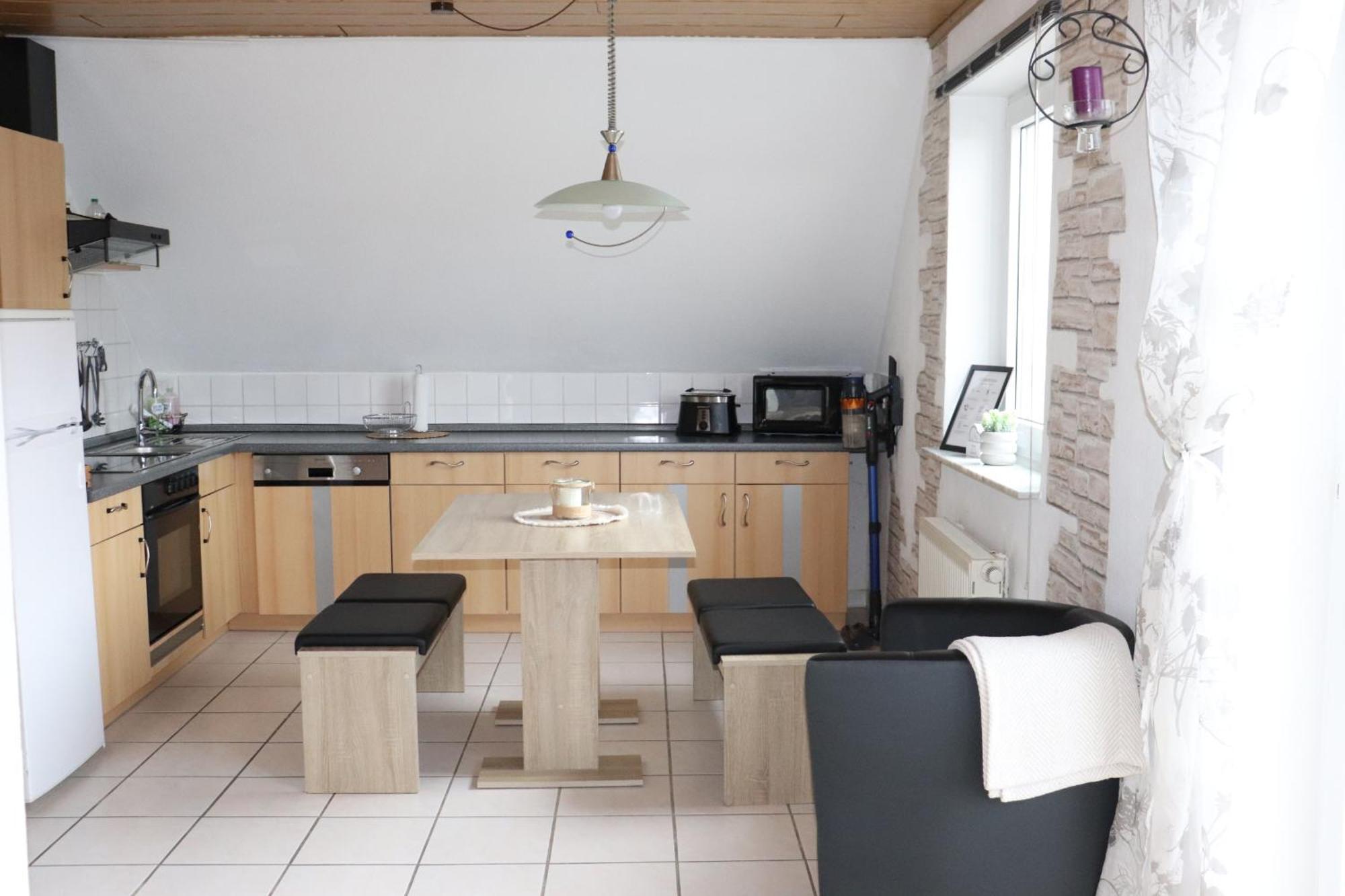 Pension Und Apartment Landhaus Fricke Calden Exterior photo